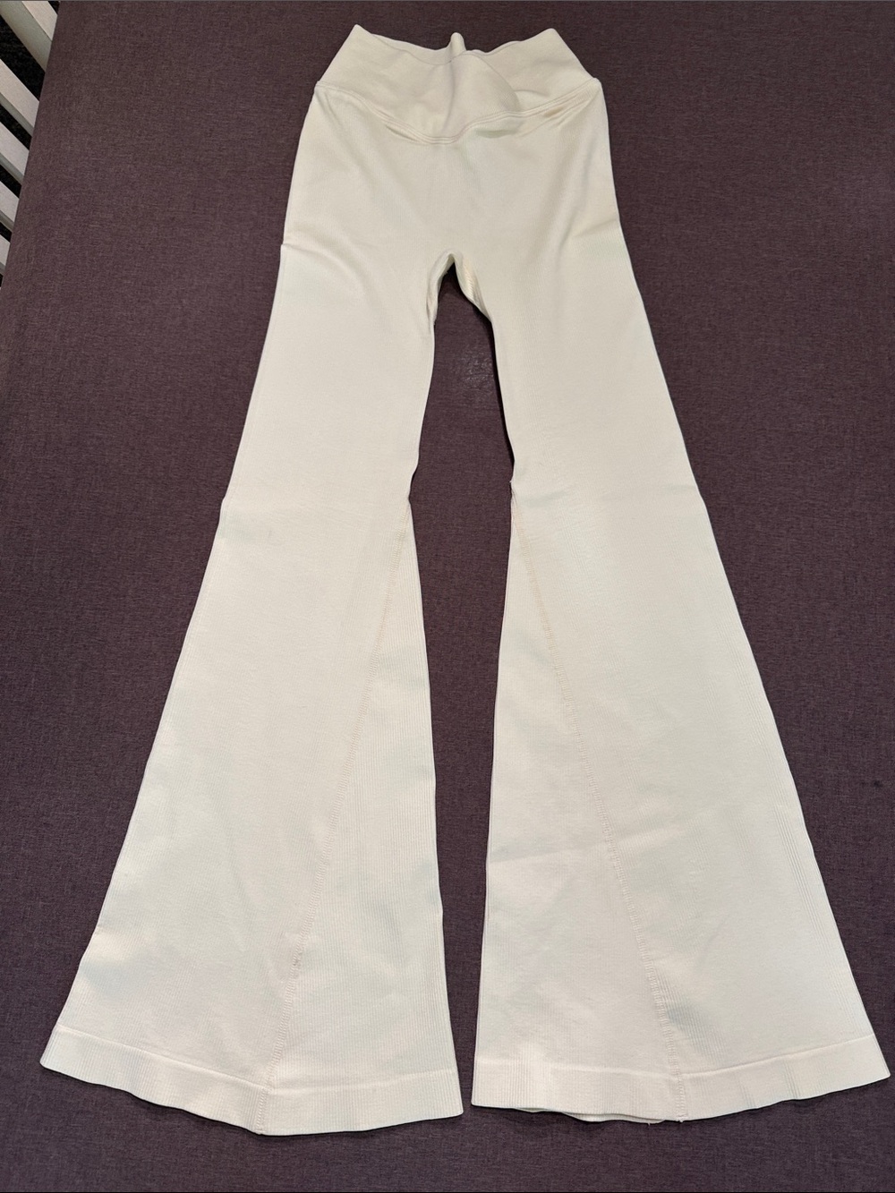 Flare ribbed leggings size small